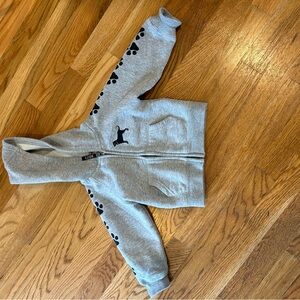 Toddler 12 months The Black Dog Zip up sweatshirt.